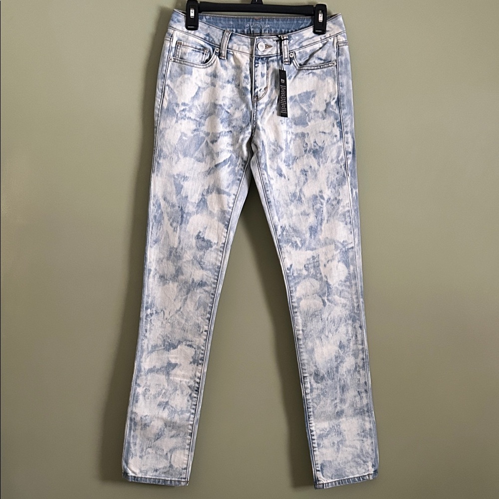 LONDONJEAN Light Blue Denim Jeans